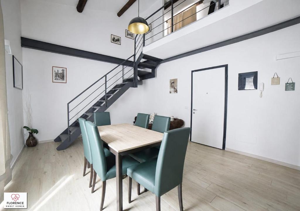 Santa Caterina Apartment by Florence Sweet Homes