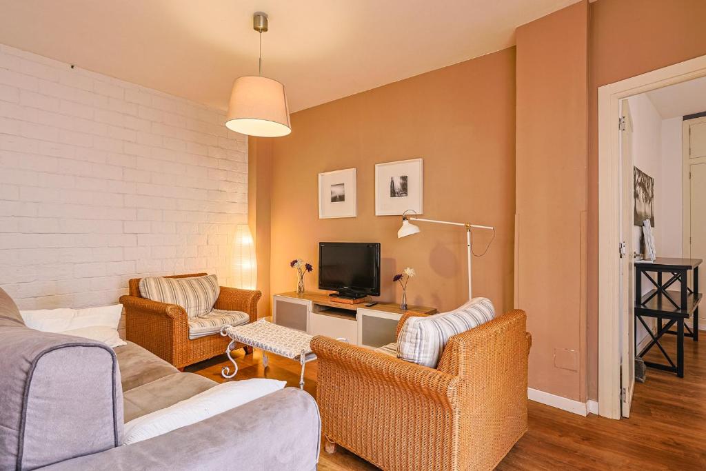 Amplio Apartamento Altozano con Aire Acondicionado