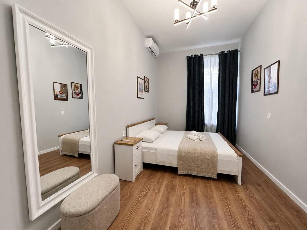 لابی و فضای عمومی Luxury apart - تصویر ۵