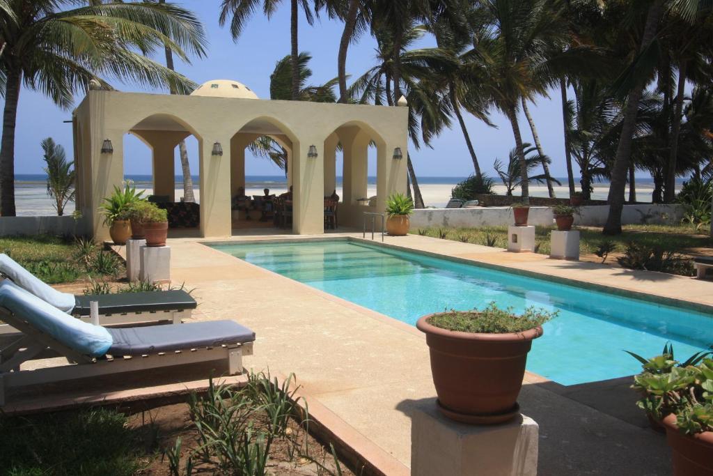 Bazén v ubytování Sawa Sawa Beach House nebo v jeho okolí