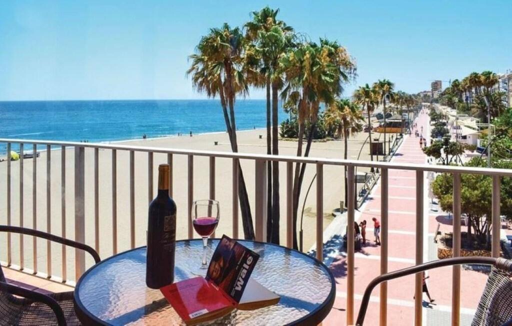 Piso Playa Centro Estepona
