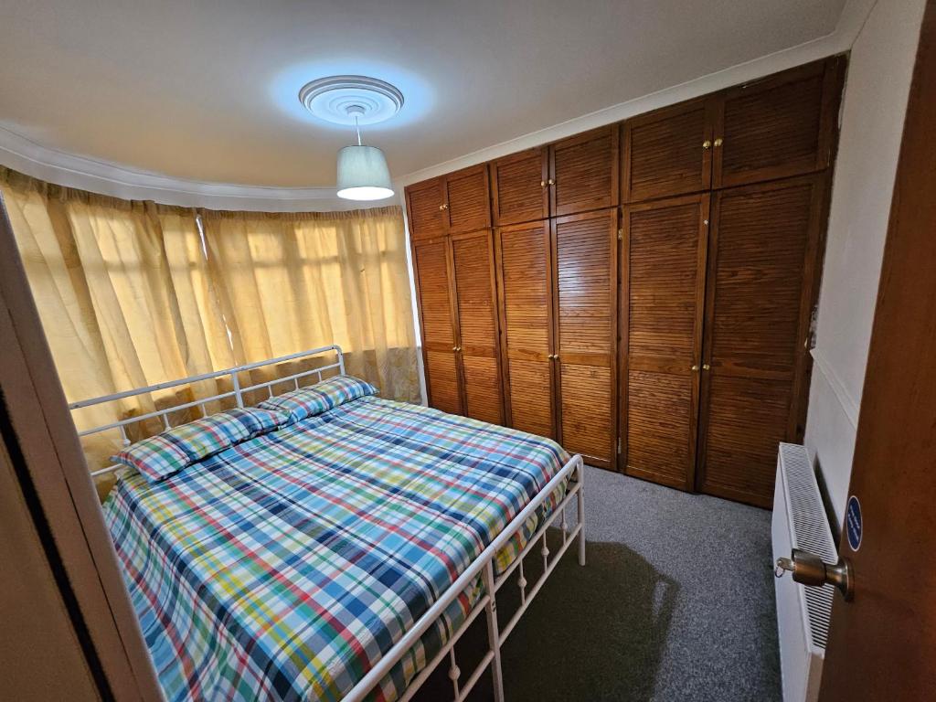 Gallery image of ELC Clockhouse Holiday Home in Havering atte Bower