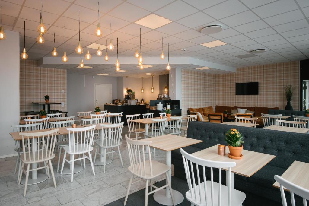Restaurace v ubytování Hotell Fyrislund