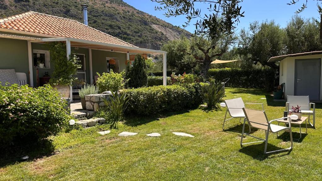 The secret garden by villa Georgia Kalamata