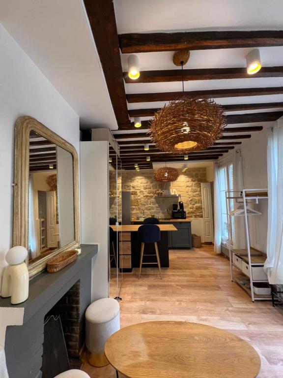 Beautiful and cosy flat in Saint-Germain