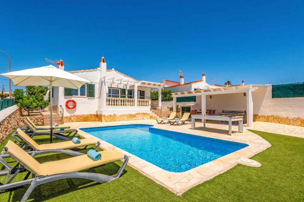 Villa Santi II by Villa Plus