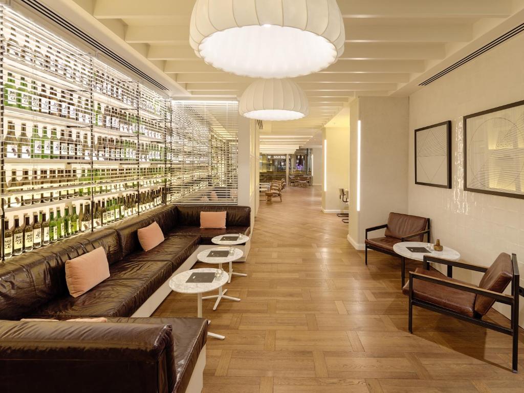 H10 Universitat - Resim 24