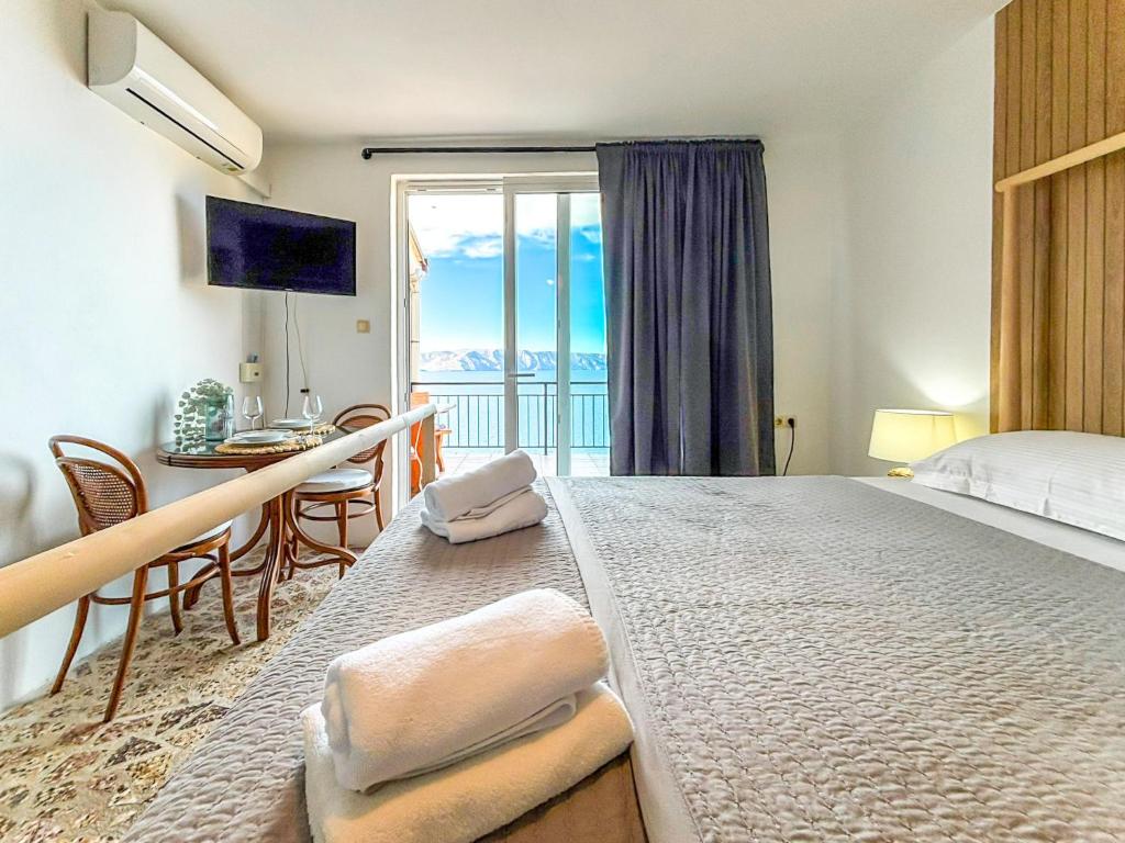 Apartment Sea&Mount-2 by Interhome
