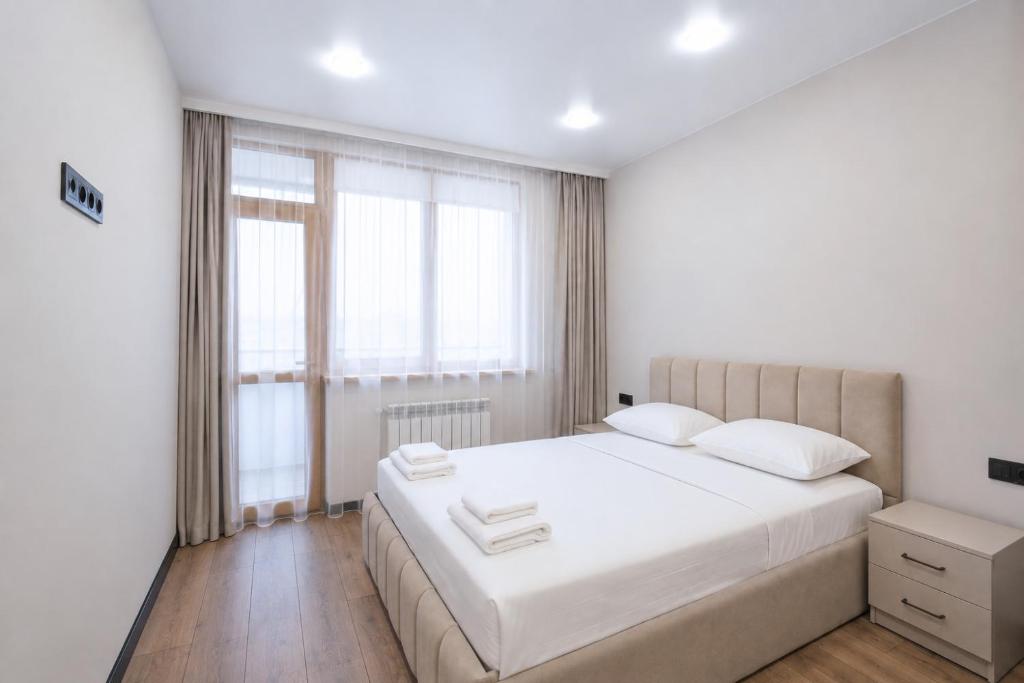 تصویر اتاق‌های Stylish Apartment on Saryan str by Domel - تصویر ۲
