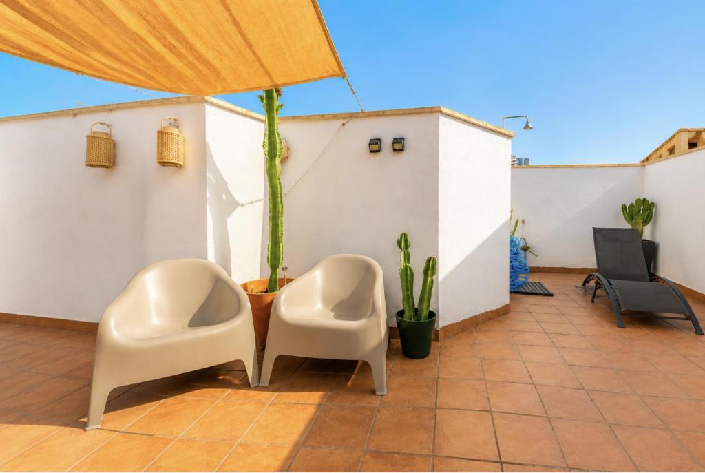 Private terrace & Free Parking