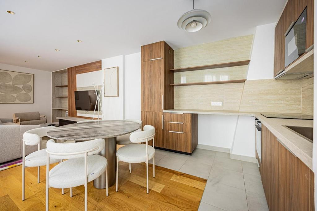 Saint Germain des près - 2 bedrooms - renovated