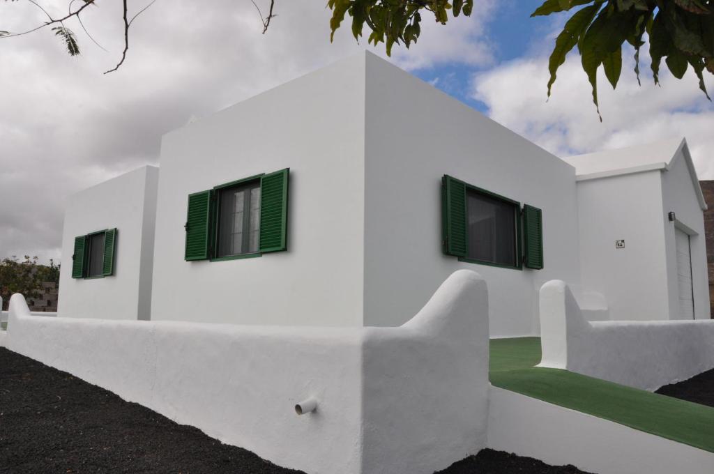 La Casita de Mari Carmen - Two-Bedroom House