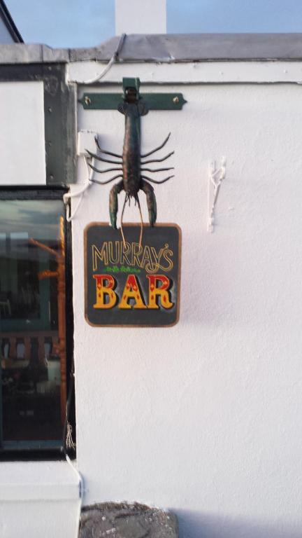 Certifikát, hodnocení, plakát nebo jiný dokument vystavený v ubytování Doonmore Hotel, Bar & Restaurant
