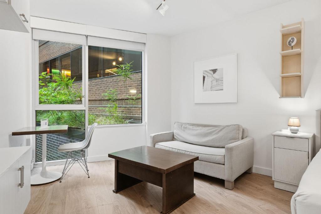 Placemakr Dupont Circle - 