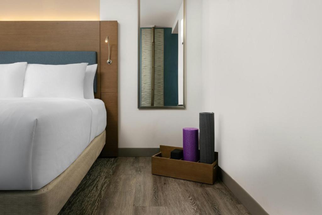 EVEN Hotel Shenandoah - The Woodlands by IHG - King Suite Met 1 Slaapkamer En Slaapbank