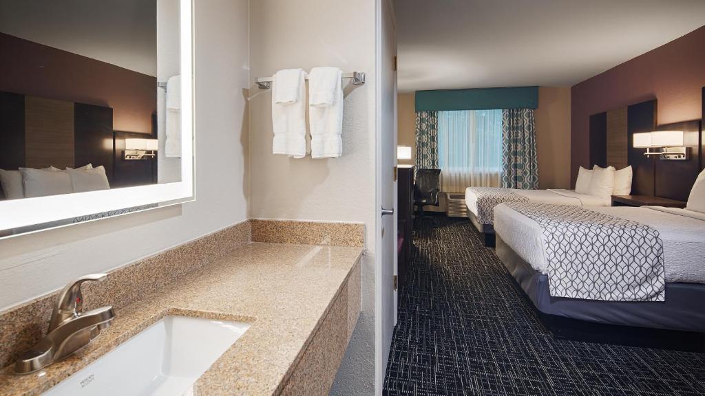 Best Western Fort Myers Inn and Suites - Chambre Queen Avec Deux Lits Queen - Non-fumeur