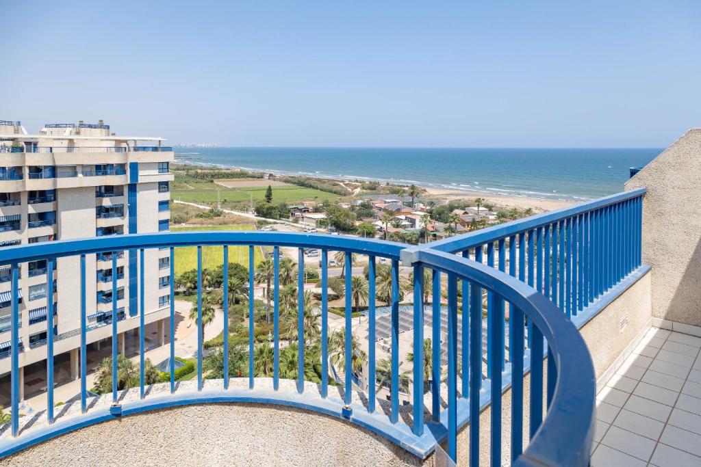 ApartUP Patacona Grand Terrace Duplex