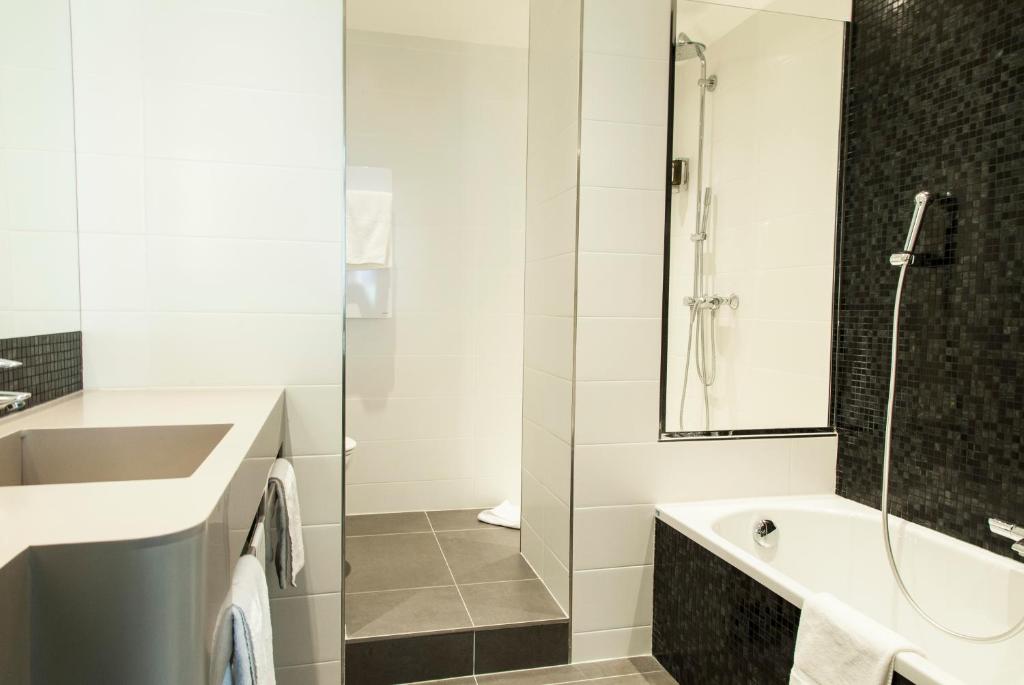 Hotel Concortel Paris - Resim 30