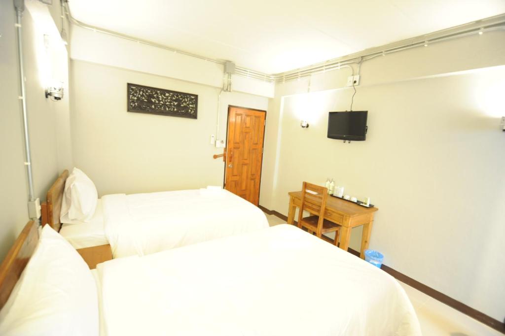 Nanya Hotel Chiang Mai - Resim 6