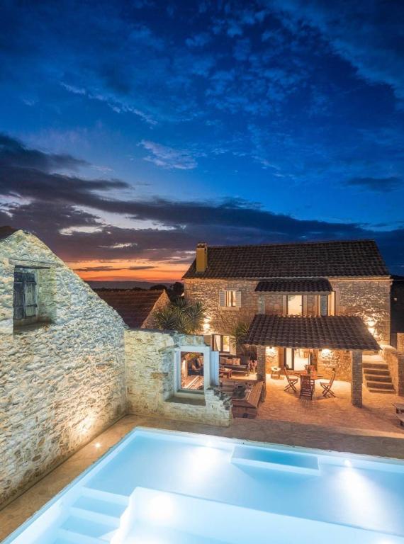 Beautiful House with Views in Hvar