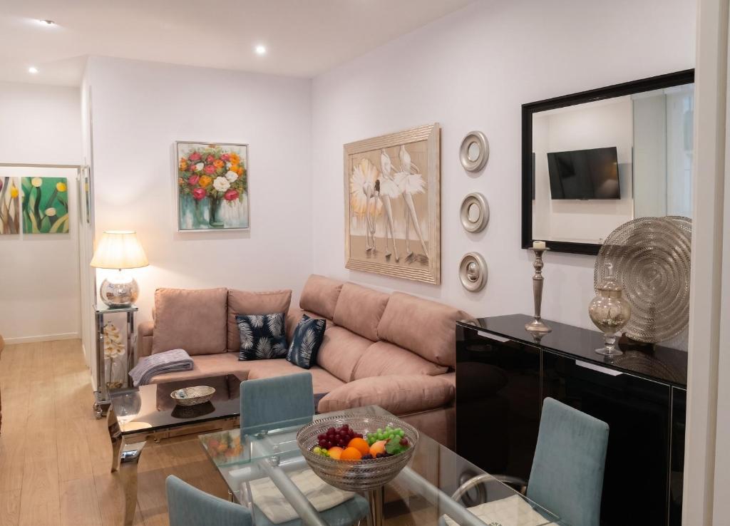 Cozy Apartment in Cádiz with Terrace
