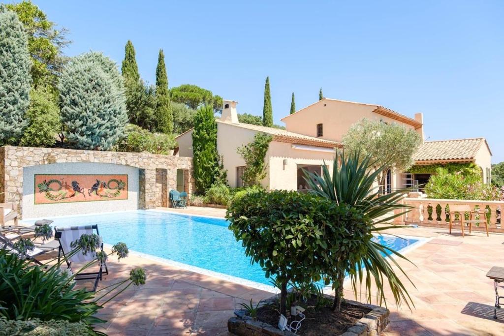 Charming, elegant, spacious house in Saint-Raphaël