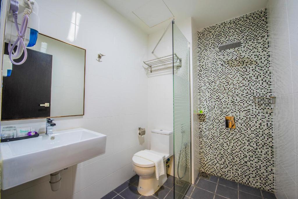 Koupelna v ubytování inHotel Inanam