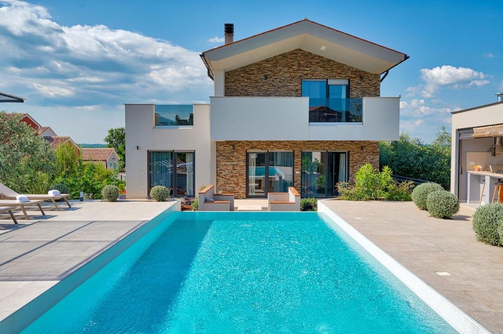 Modernly decorated House in Pula