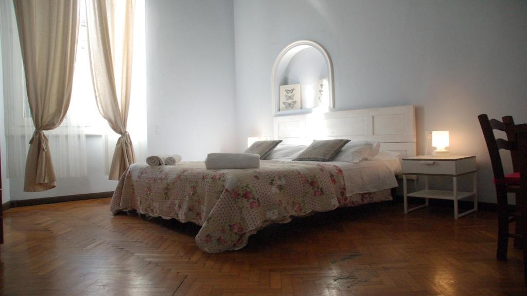 Ridolfi Guest House - Triple Room With Private External Bathroom