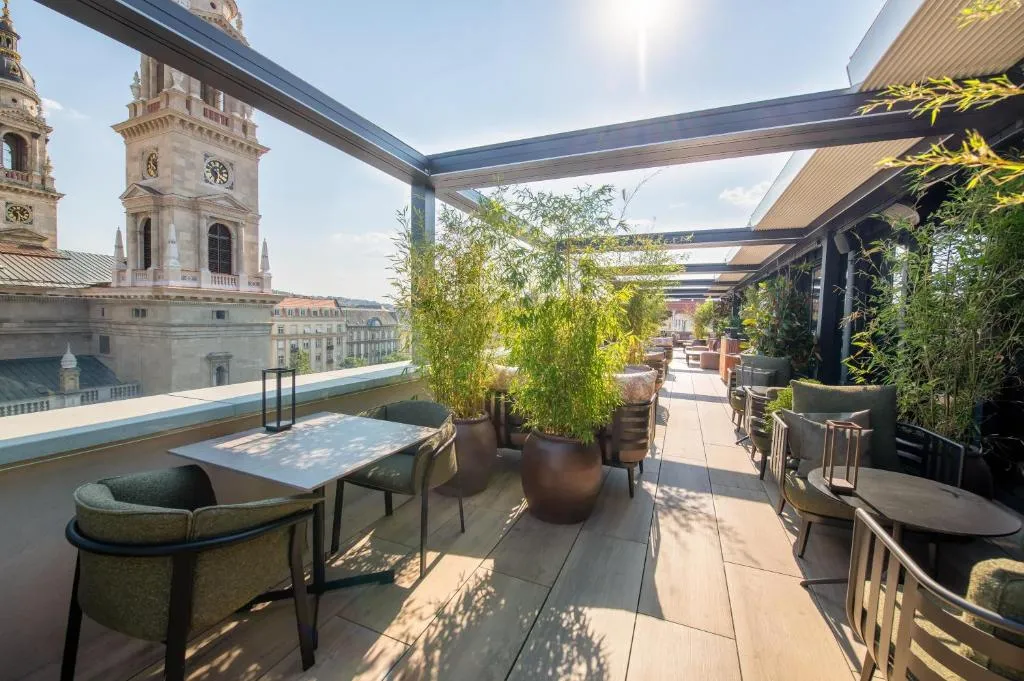 Radisson Collection Hotel, Basilica Budapest near Hungarian Parliament