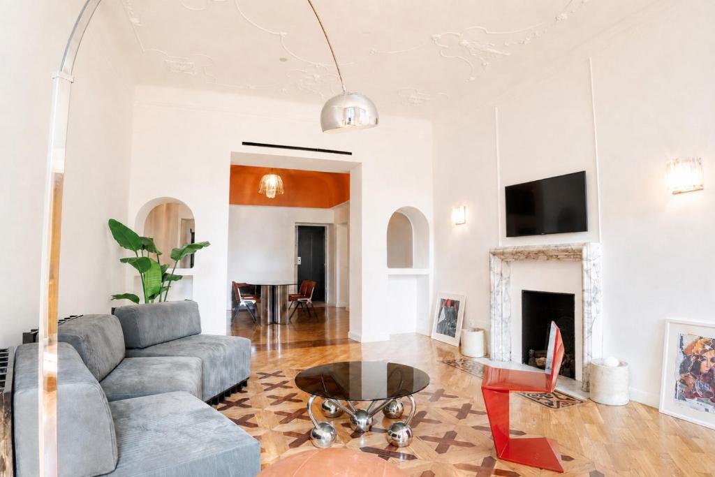 Fiorichiari Exclusive Suite - Brera's Finest Location