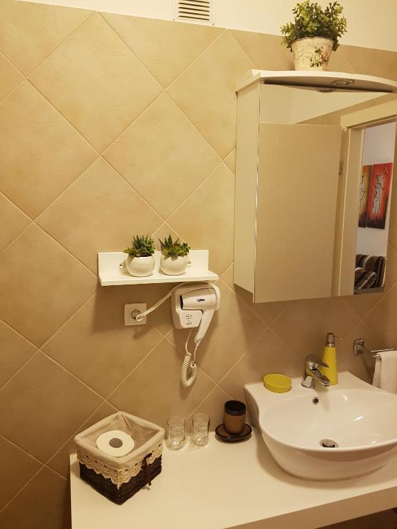 Allegro Exclusive Suites Old Town Center - 4