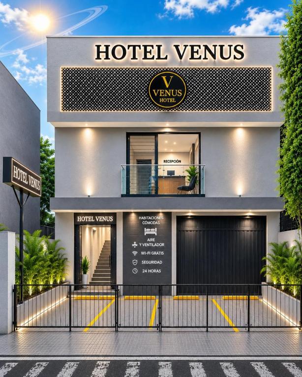 a hotel yews sydney facade with a hotel vienna at hotel venus in Los Patios