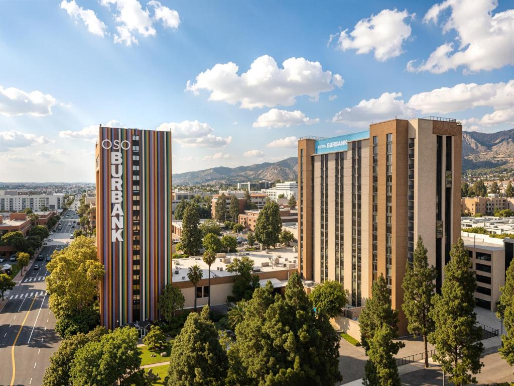 Hotel Burbank - Housity