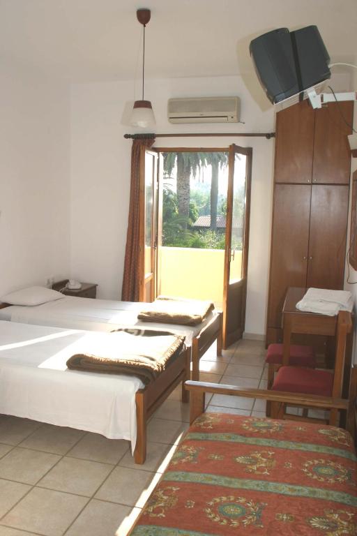 Oasis Guesthouse - 6