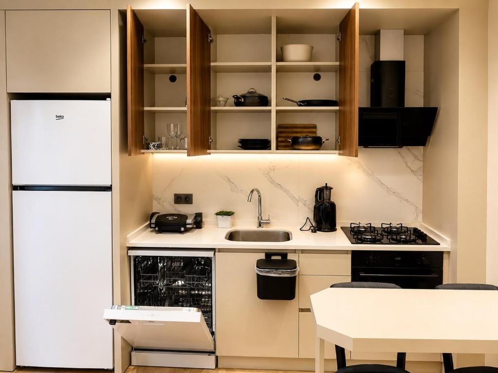 تصویر اتاق‌های Armin Luxury Suite - تصویر ۲