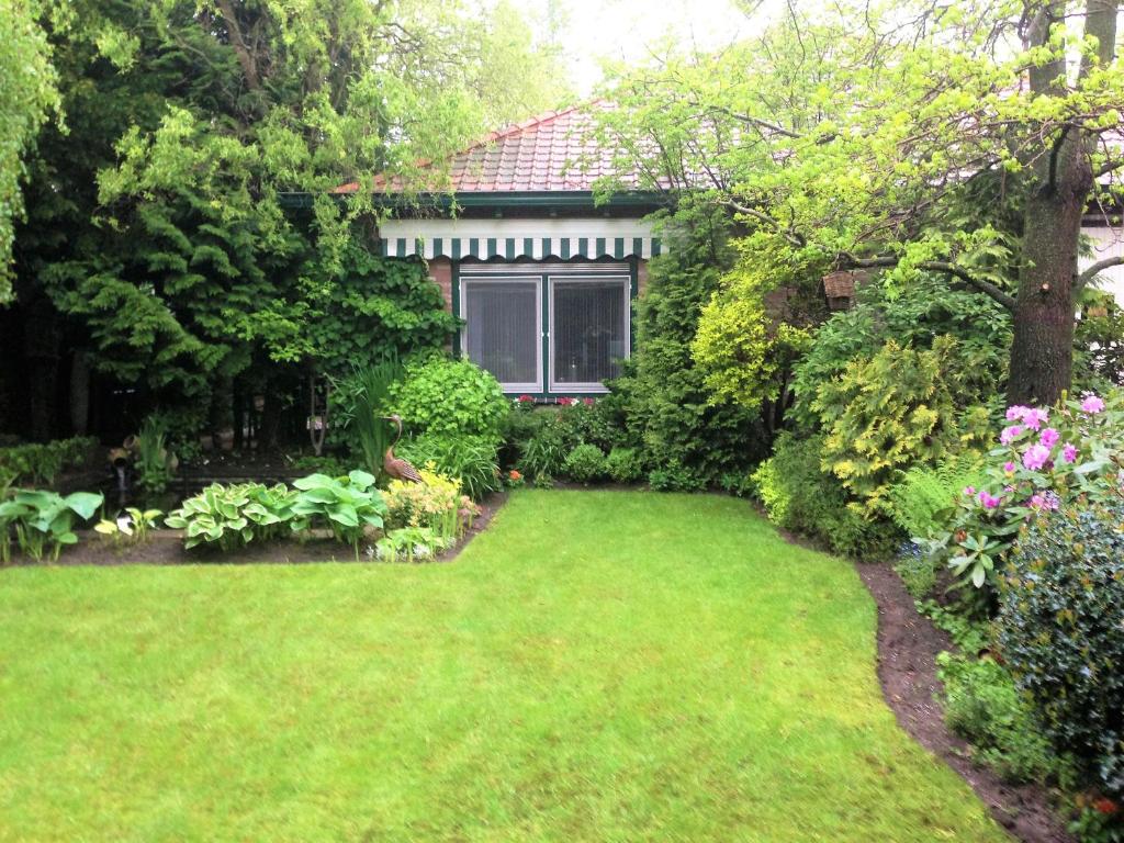 Zahrada ubytování B&B Elegance Hamont