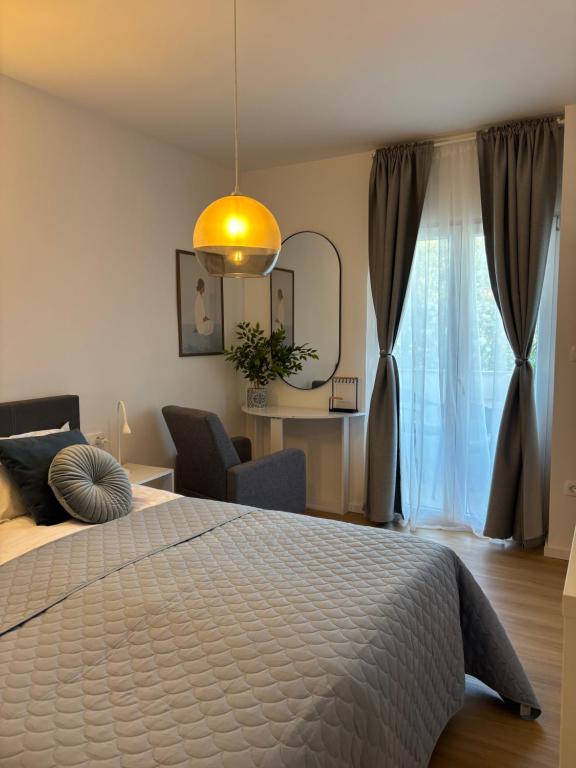 Azzurro Apartment