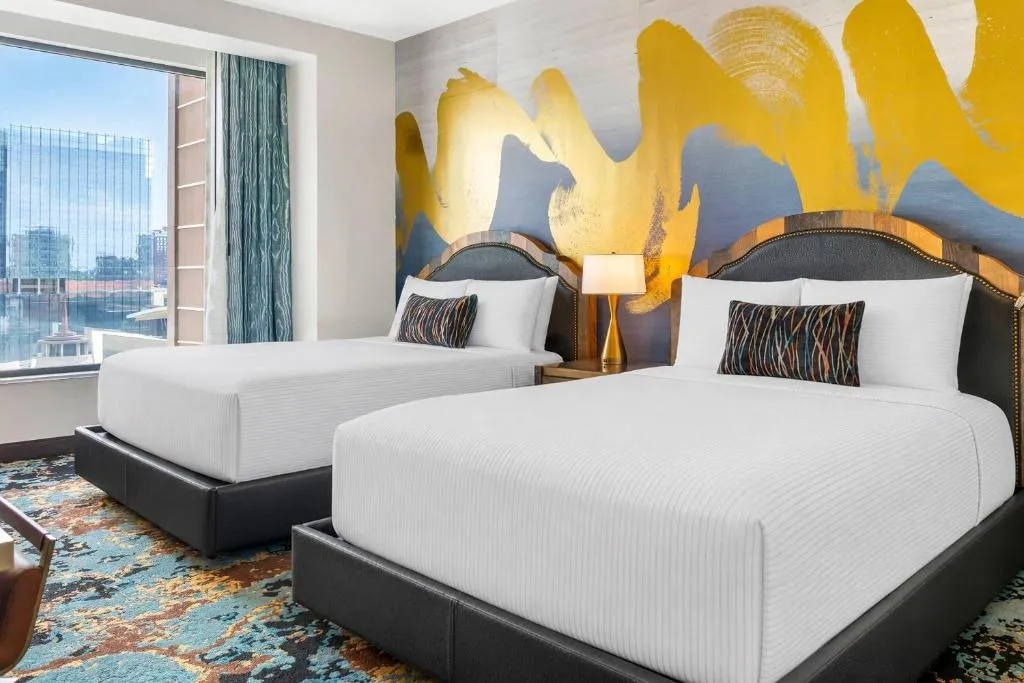 Queen Room with Two Queen Beds - Non-Smoking