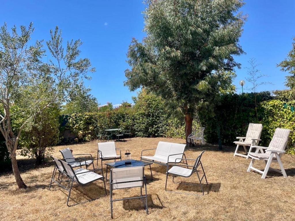 L'échappée - 3 bedrooms - Parking - Garden & Barbecue