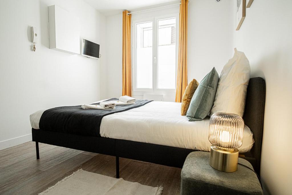 Elegant Apartment - Steps from Cathedral