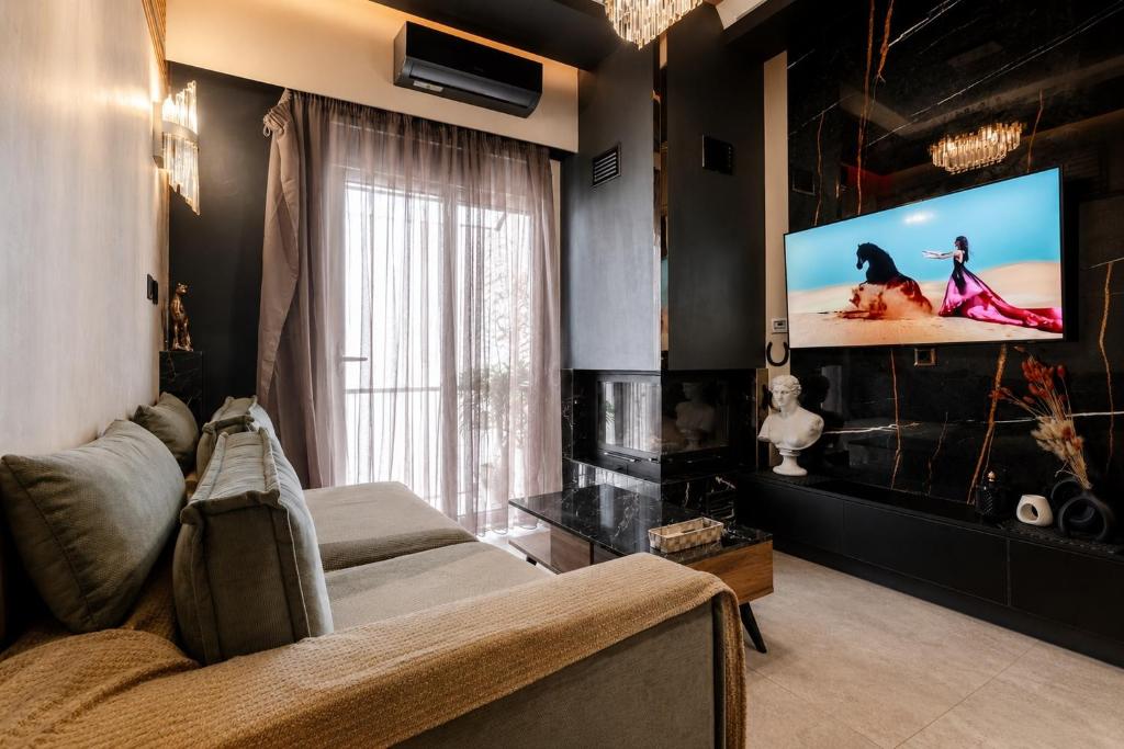 Romantic Luxurious Penthouse Designed Suite