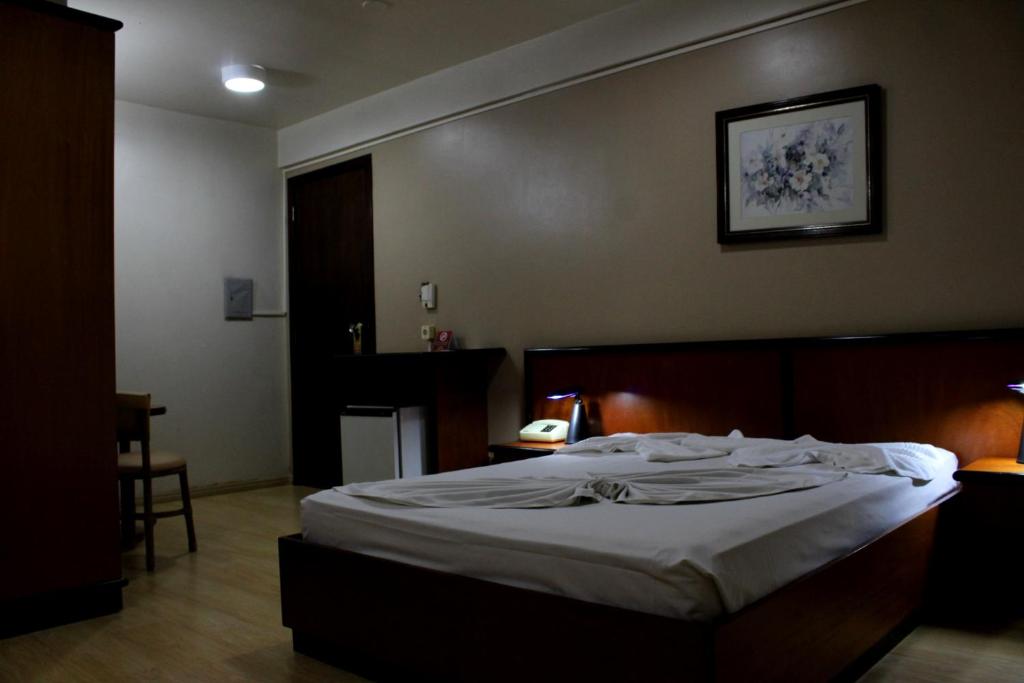  Geneviee Palace Hotel