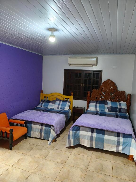 Habitación Doble con Baño Privado