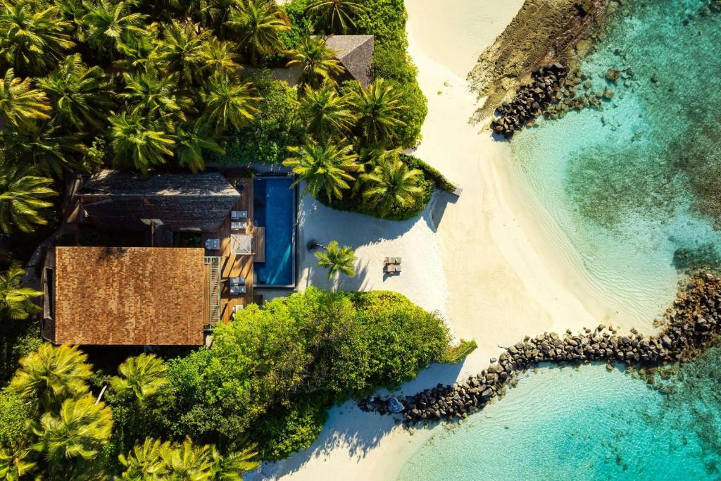 The St. Regis Maldives Vommuli Resort - View 8