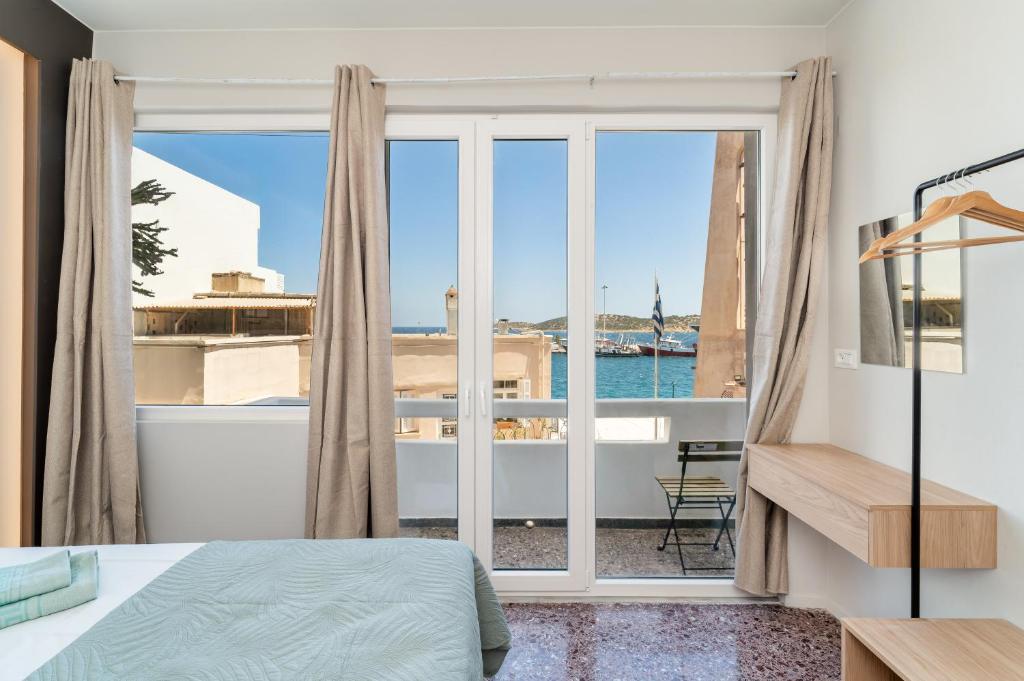 DREAMHOUSE by THE PORT
