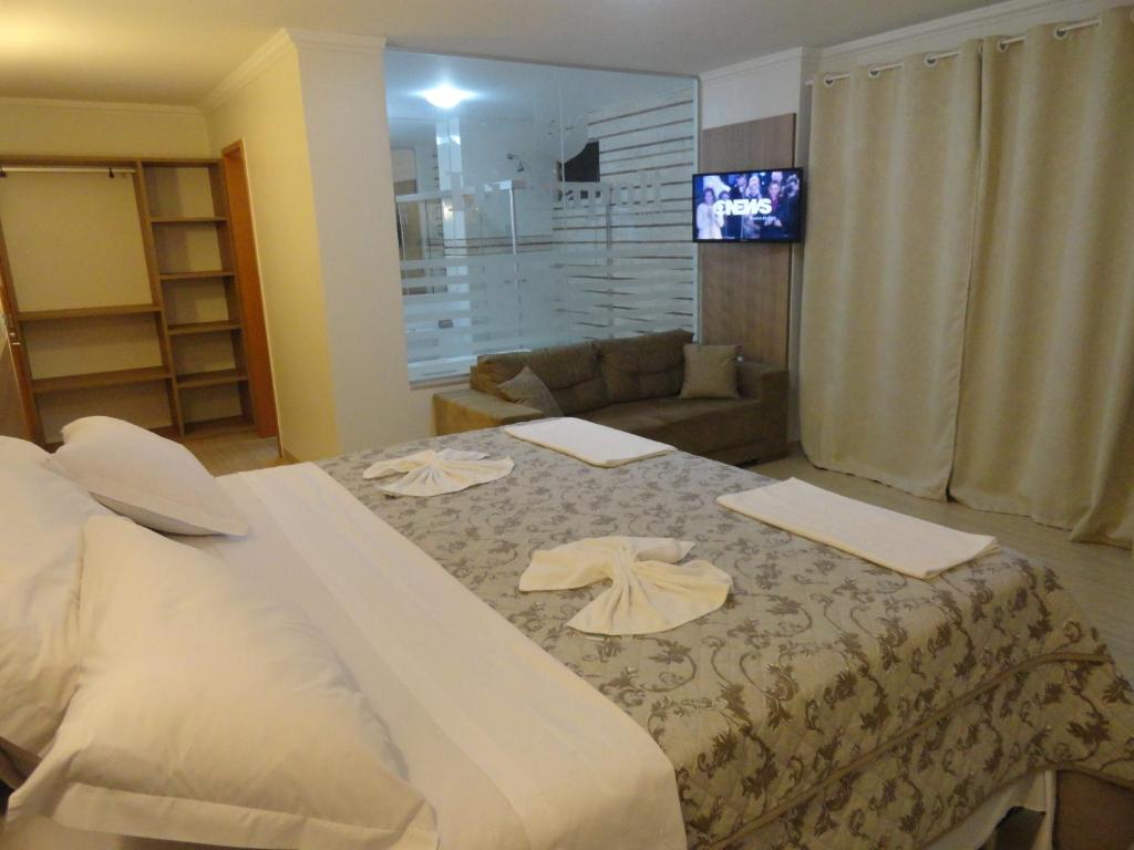  Di Napoli Plaza Hotel