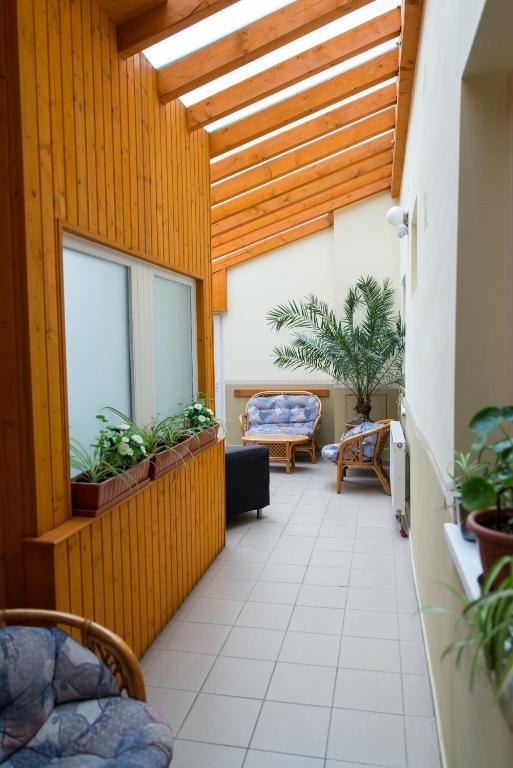 Posezení v ubytování Taverna panzió