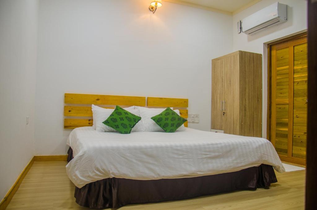 Holiday Garden Rasdhoo - Standard -Triple Room
