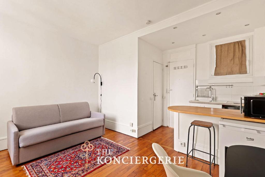 Elegant studio